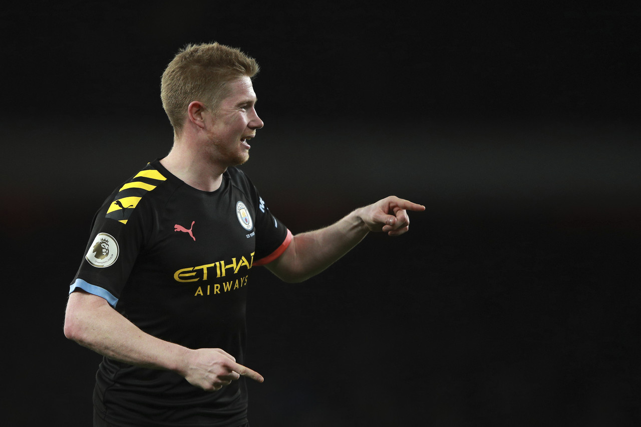 世界杯预选赛爆大冷，豪门惨败震惊全球