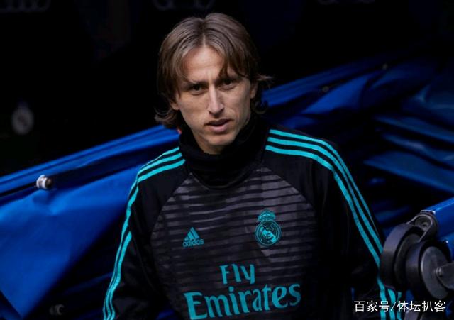 前广州队球员张志雄 白余涛加盟重庆铜梁龙